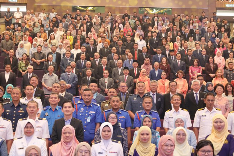 Sabah hargai pengorbanan pasukan keselamatan, petugas kesihatan