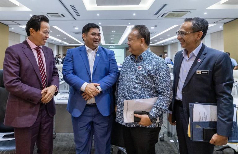 Alexander puji komitmen Sabah percepat projek Pan Borneo