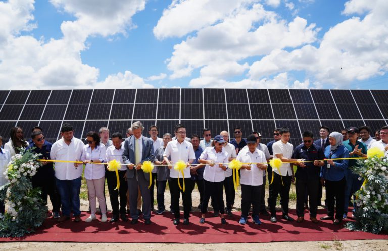 Loji solar 7.5MW dilancar di Tawau, Sabah sasar 350MW tenaga boleh diperbaharui menjelang 2026