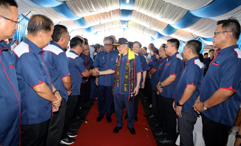 Pelbagai inisiatif pembangunan negeri dilaksanakan untuk kesejahteraan rakyat