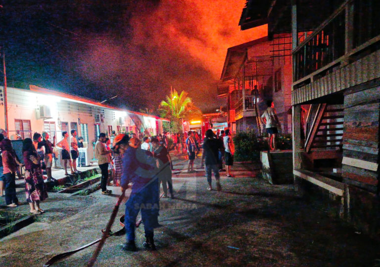 Tiga rumah musnah dalam kebakaran di Batu 2, Kg Baru, Tawau
