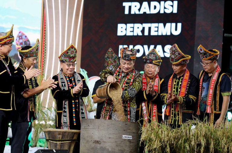 Pesta Kaamatan lambang perpaduan, keharmonian rakyat Sabah