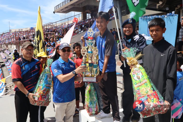 SMK Pulau Gaya buktikan lokasi bukan penghalang semangat kesukanan