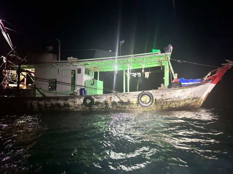 Maritim Malaysia tahan kapal nelayan, langgar syarat lesen