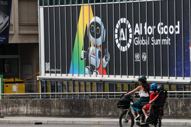 Kejelasan dan Kestabilan Dasar Tarik Minat Pelabur ke Malaysia – Fahmi