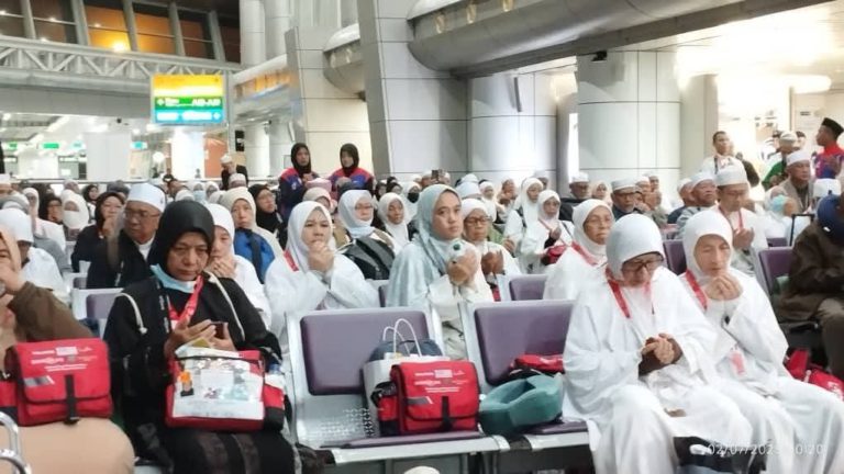 Kumpulan terakhir jemaah haji Sabah selamat tiba di KKIA