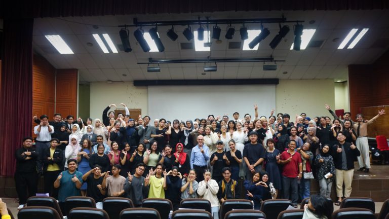 Teater ‘Presenting Priestley!’ UMS tonjol karya klasik