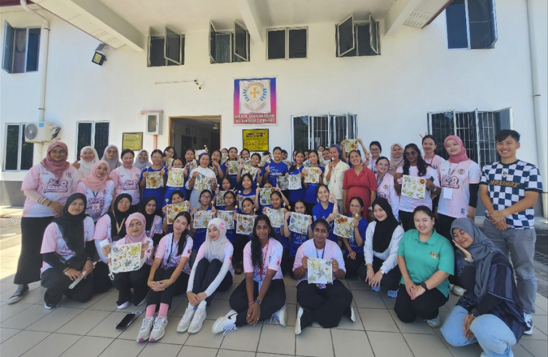 UMS anjur program perkasa kesihatan mental, fizikal bersama komuniti luar bandar