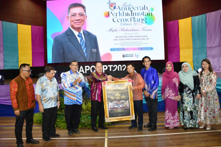 Penjawat awam perlu tangkas, berdaya saing hadapi cabaran semasa