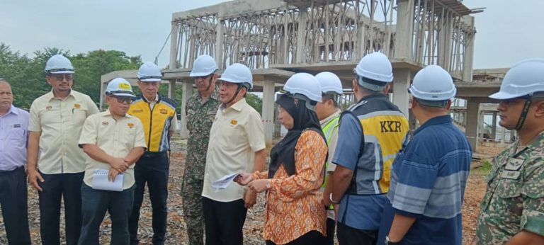 Pembinaan RKAT perlu siap ikut jadual – Ahmad Maslan