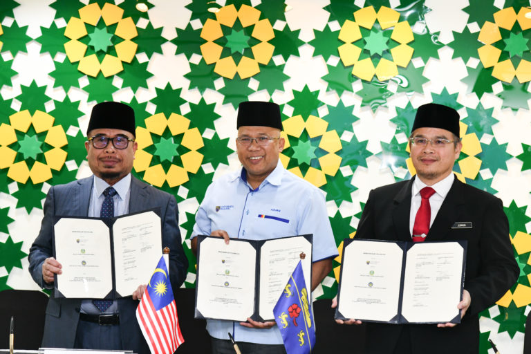 MUIS, UM dan JHEAINS perkukuh program khas bahasa arab di Sabah