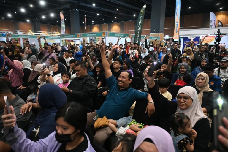 Lebih 500,000 pengunjung hadir meriahkan HPPNK 2025 di Sabah