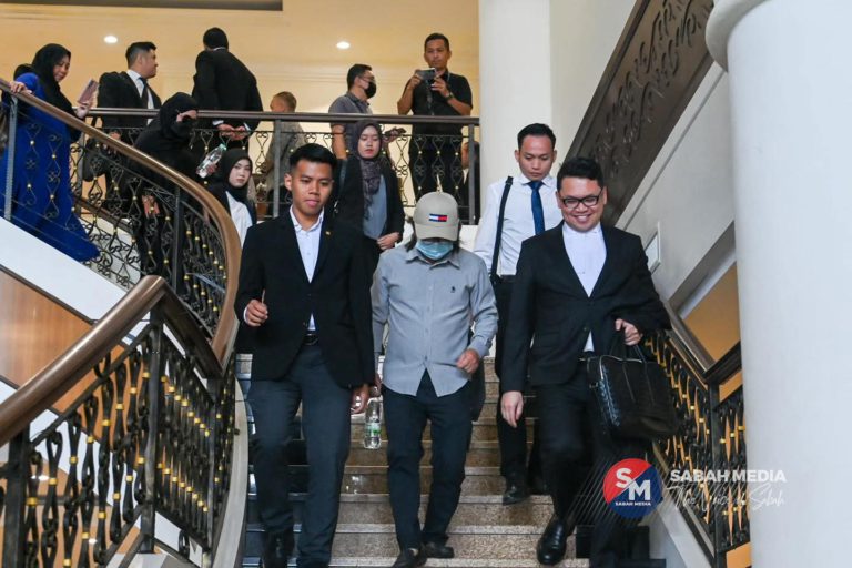 Dua ahli perniagaan mengaku tidak bersalah berhubung tuntutan palsu lebih RM3.6 juta