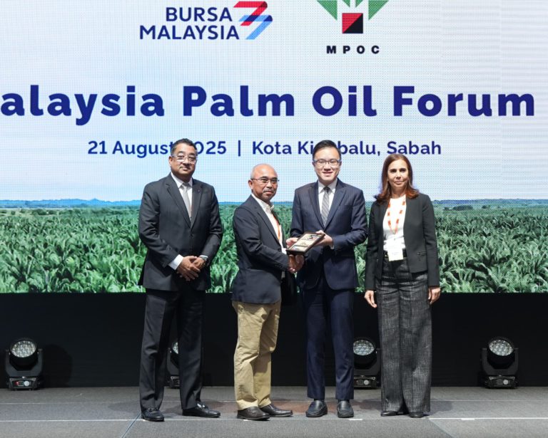 Lebih 30,000 pekebun kecil sawit Sabah capai pensijilan MSPO 