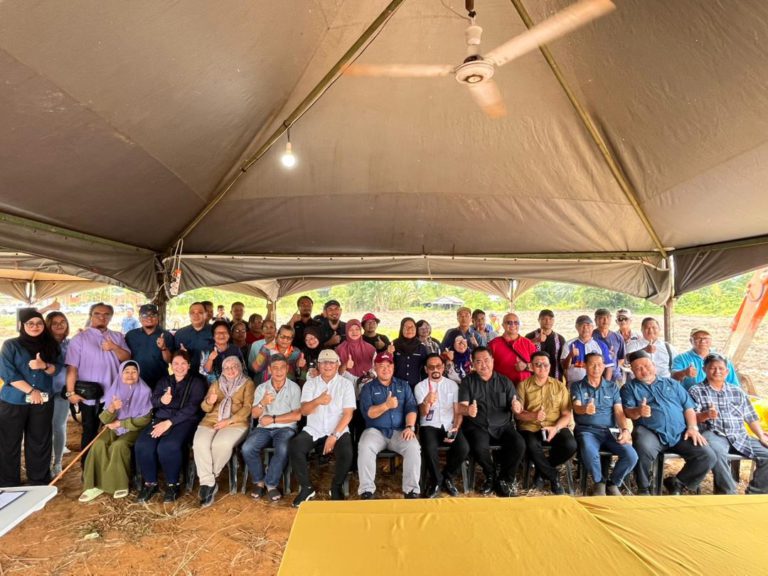 LKTNS lancar projek padi Kg. Panjut, buka peluang ekonomi baharu penduduk