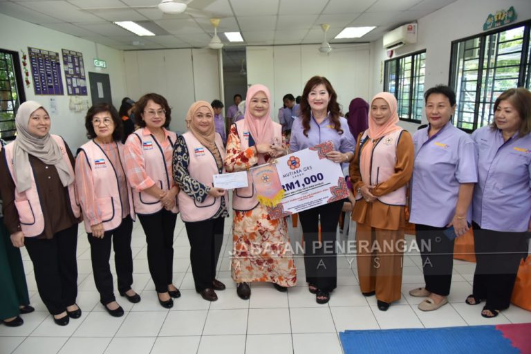 MUTIARA-GRS santuni warga PPDK Tanjung Aru