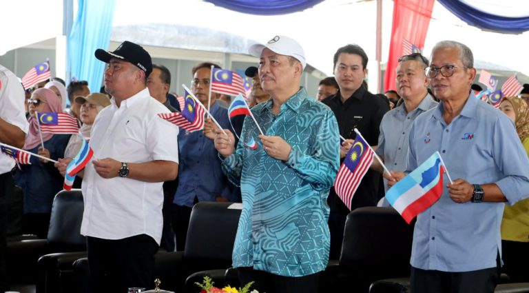 Hayati Hari Malaysia dengan penuh semangat patriotisme 
