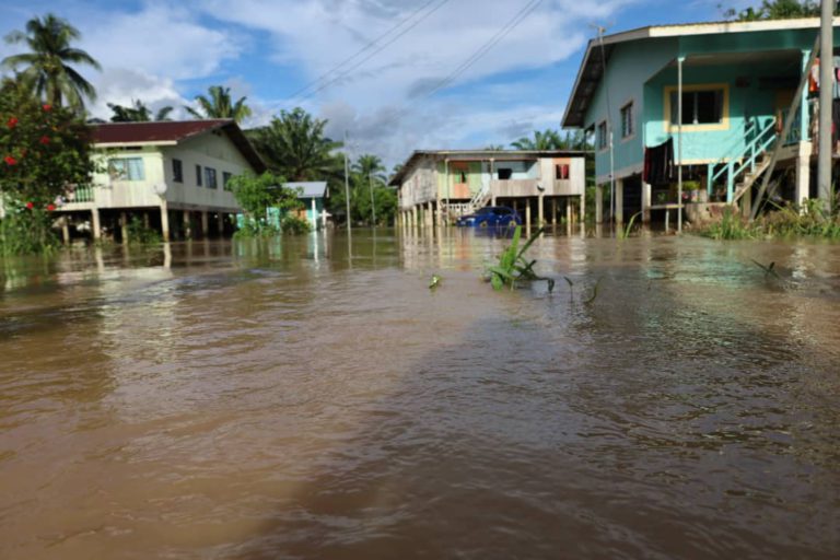 Mangsa terjejas banjir di Beaufort meningkat