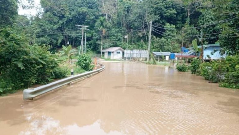 Beberapa laluan utama di Beaufort terjejas akibat banjir