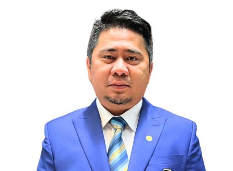 Kerajaan bagi bantuan, bukan sebab tiru sesiapa – Fairuz