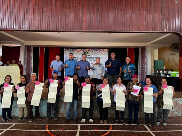 462 penduduk Sook terima geran tanah, tamat penantian sekian lama