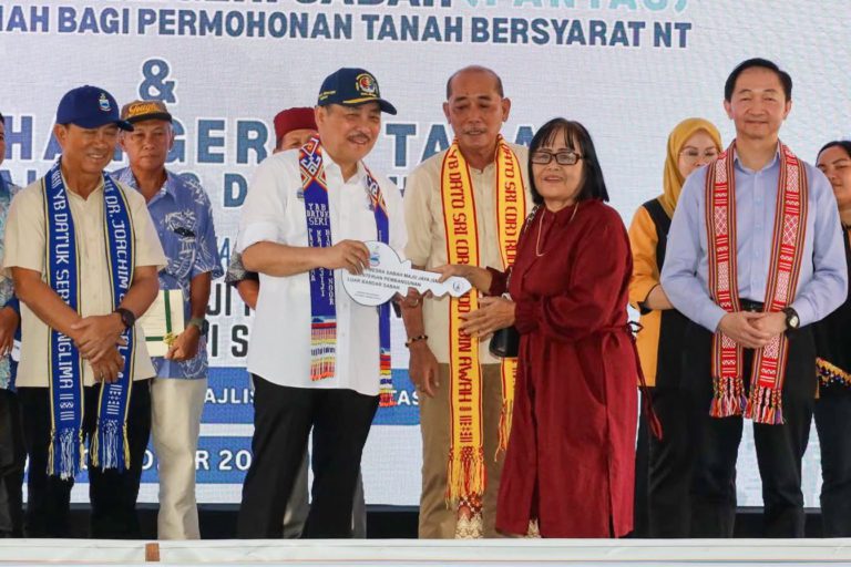 PRN17 : Ruddy Awah calon GRS di DUN Pitas