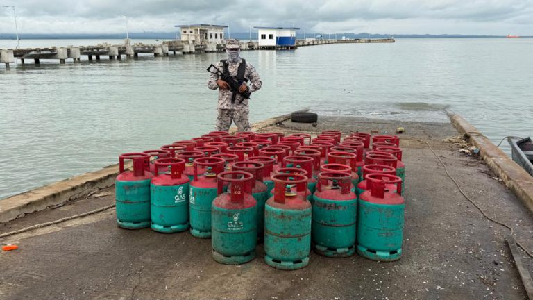 Maritim Malaysia gagalkan cubaan seludup 54 tong gas LPG di Tawau