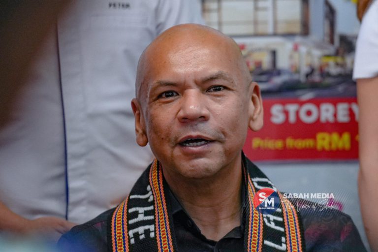 Slogan Selamatkan Sabah atau Selamatkan Sabah dari Warisan  – Armizan