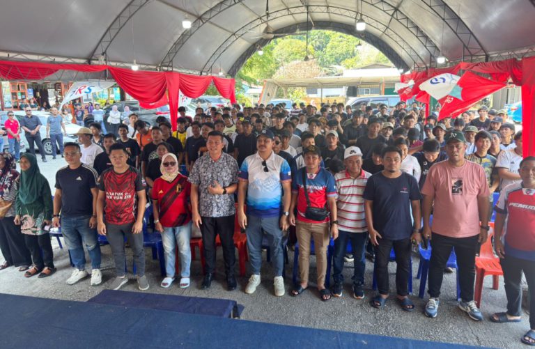 Lebih 500 belia serlah bakat di Kejohanan E-Sukan Karamunting