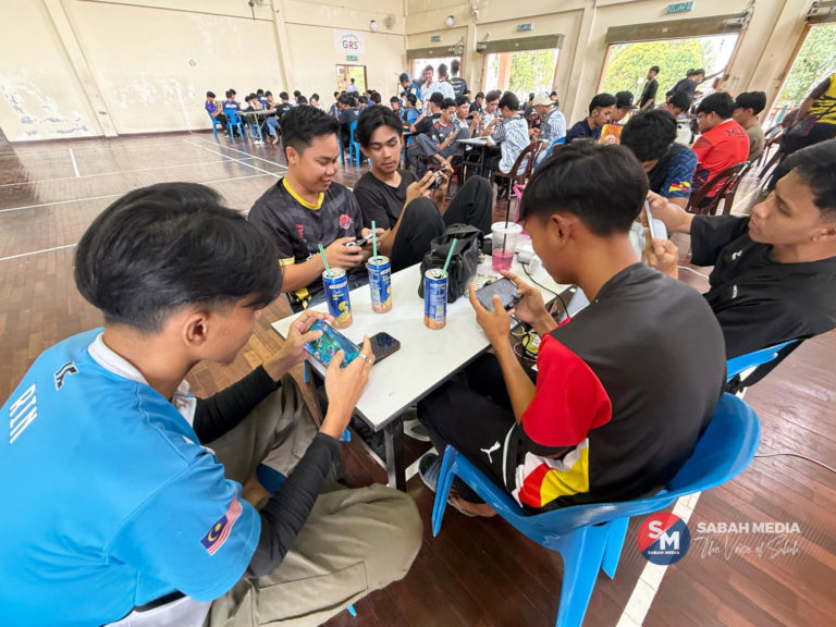 Mini Karnival Gagasan Rakyat DUN Kawang tarik lebih 200 anak muda sertai pelbagai aktiviti