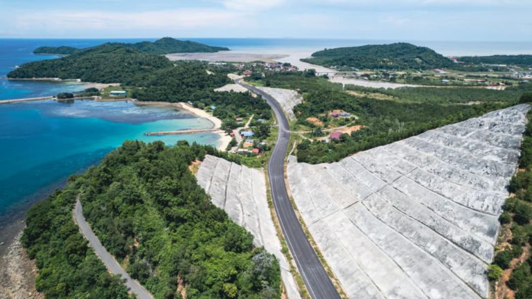 Sabah bakal nikmati laluan moden, efisien menjelang tahun 2026