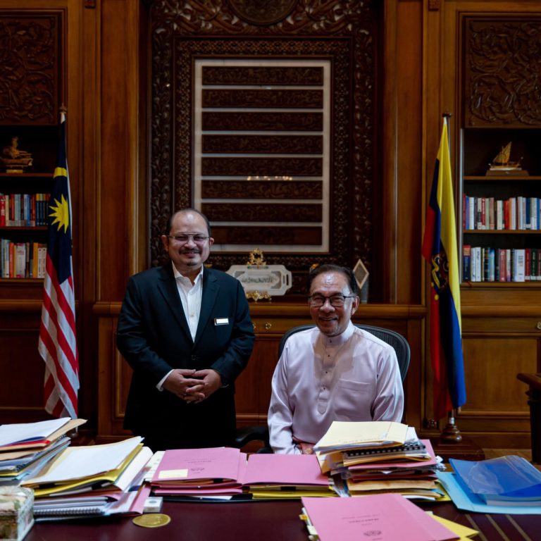 PM Anwar terima perletakan jawatan Shamsul Iskandar, tegaskan SPRM bebas siasat