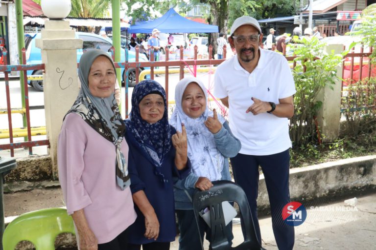 Rasa macam selebriti, ramai mahu begambar – Razali