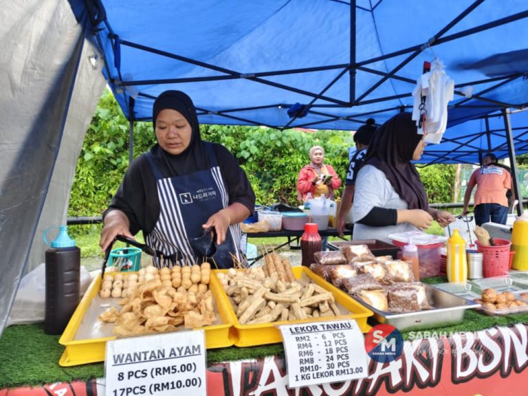 Hari mengundi jadi peluang peniaga cari rezeki