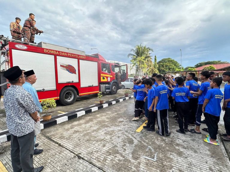 44 murid SK Sembulan sertai program khatan beramai-ramai