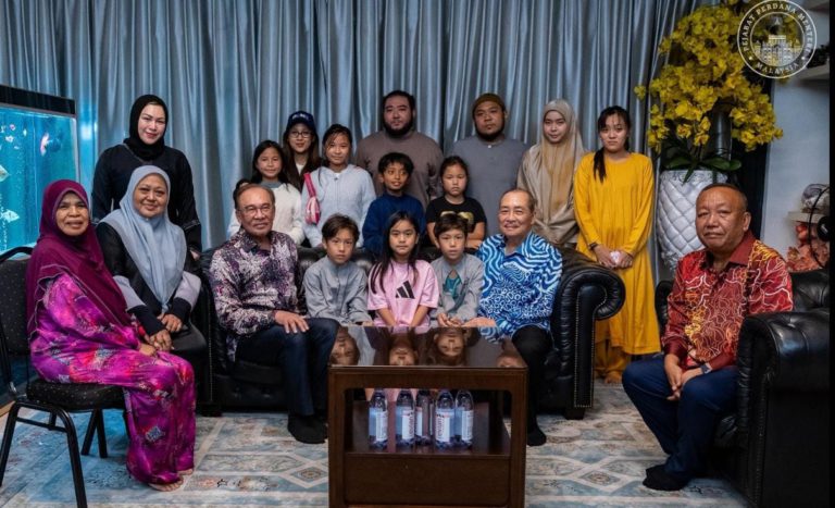 PM Anwar lawat keluarga Allahyarham Bung Moktar
