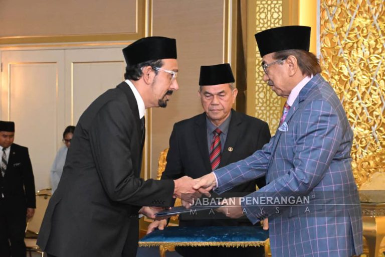 Pelantikan ini satu tanggungjawab besar untuk bela suara rakyat – Razali Razi