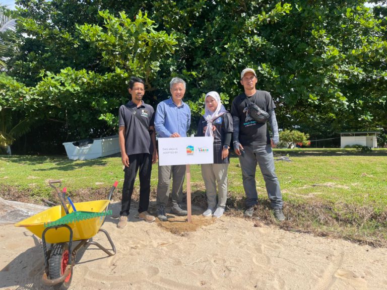 Program Pembersihan Pantai Tahunan Ke-11 teguhkan komitmen FOSTER terhadap pemuliharaan penyu di Libaran