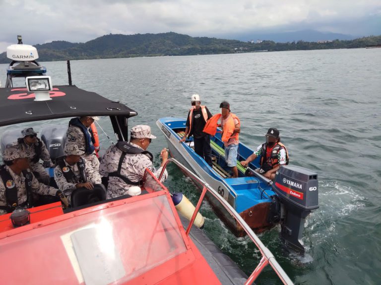 Gagal kemuka dokumen, bot penumpang ditahan di perairan Kota Kinabalu