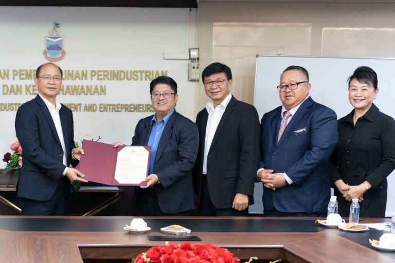 Madius dilantik Pengerusi POIC Sabah, Datuk Roger terajui Invest Sabah