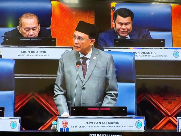 Kerajaan digesa tangani pencerobohan nelayan pukat tunda di Pantai Manis – Pengiran Saifuddin