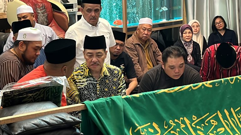 Sahabat lama yang banyak berjasa – Hajiji
