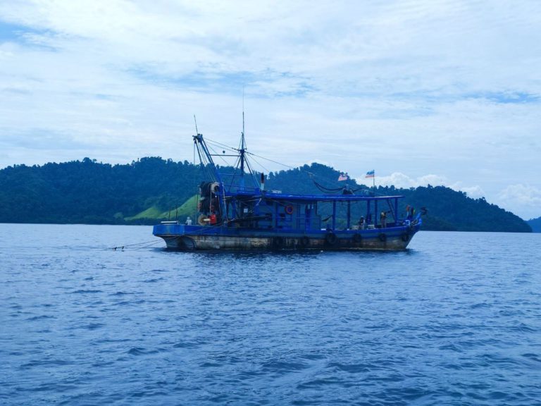 Maritim Malaysia gagalkan aktiviti pukat tunda di perairan Tabawan