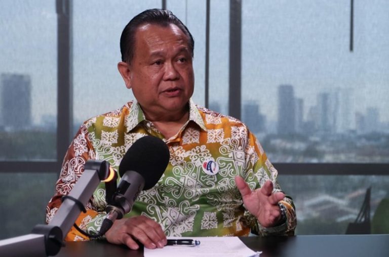 Jika terus berbalah, jangan salahkan orang Sarawak, Jika kamu tidak menyukai kami, lepaskan kami Sahaja  – Nanta