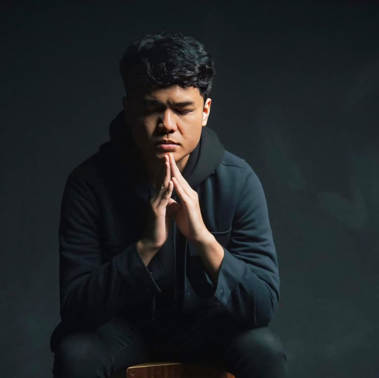 Arddley muncul dengan Sandiwara Cinta hasil ciptaan Mokhzani