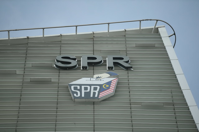 SURUHANJAYA PILIHAN RAYA (SPR)