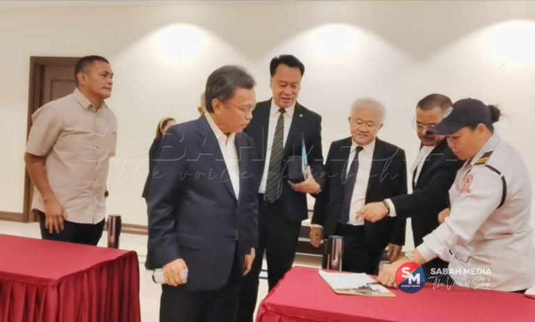 Prosiding komital terhadap Shafie Apdal ditangguh