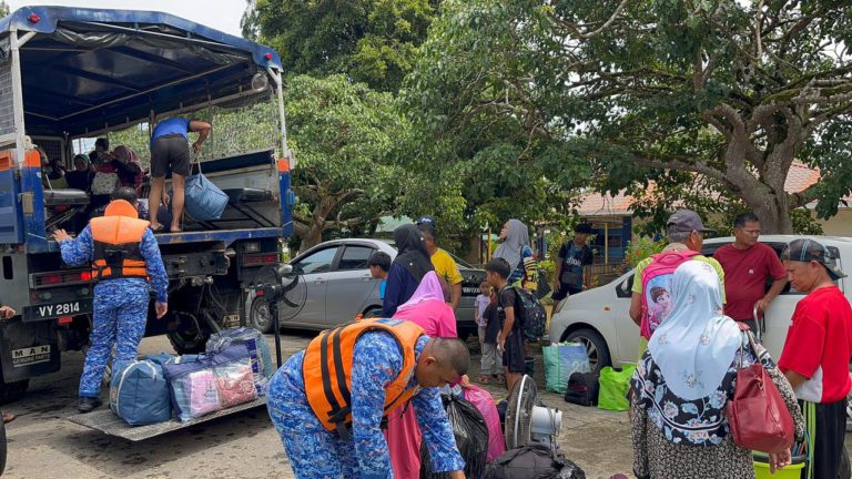 Tenom, Membakut turut diisytihar kawasan bencana banjir