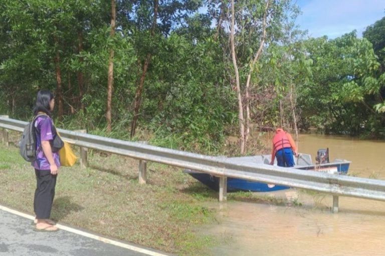 APM Paitan bantu pindahkan 9 calon STPM