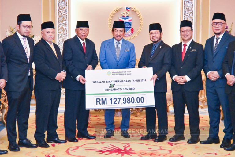 THP Sabaco serah zakat lebih RM1 juta kepada MUIS
